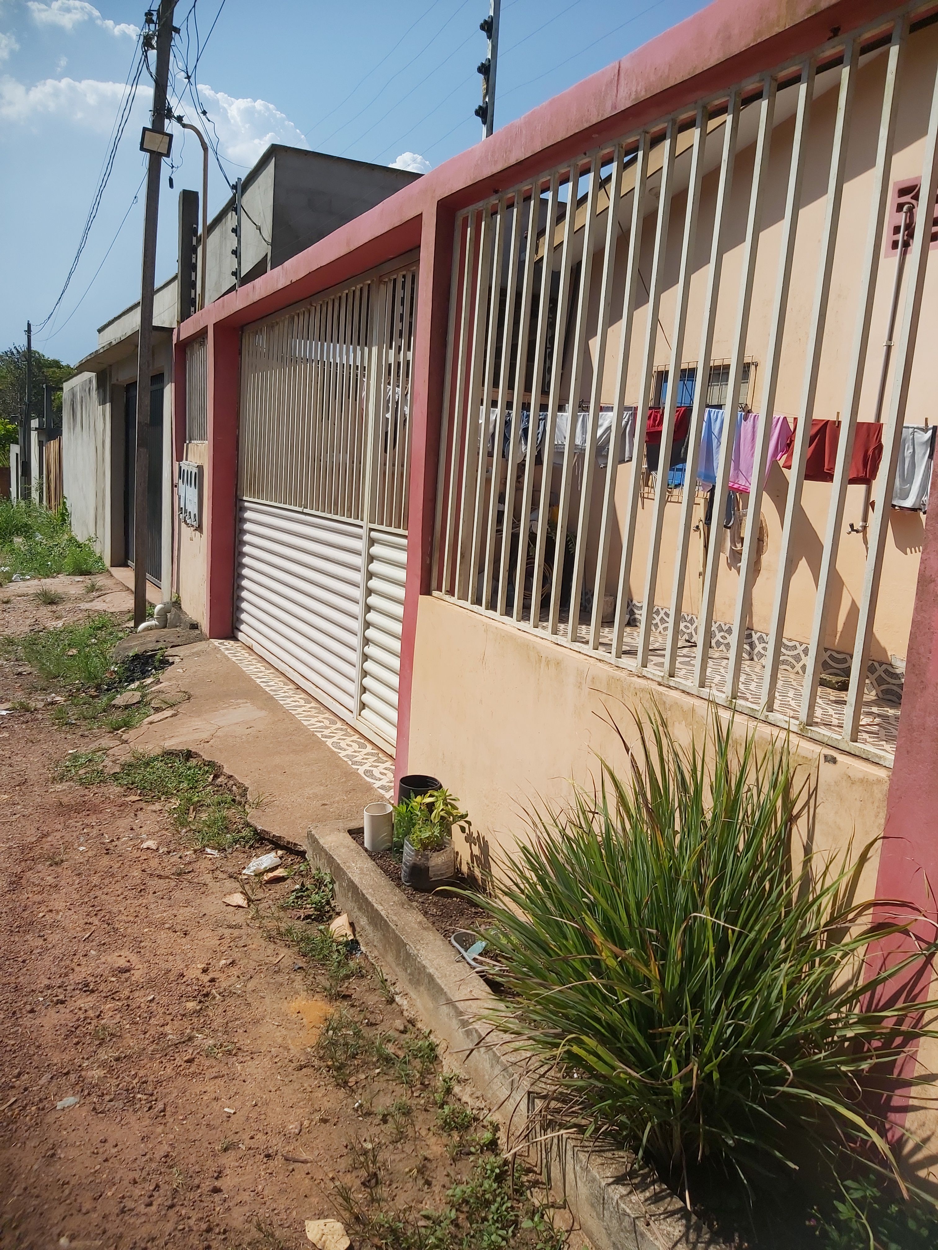 Vila com 04 kit nets a venda no infraero II