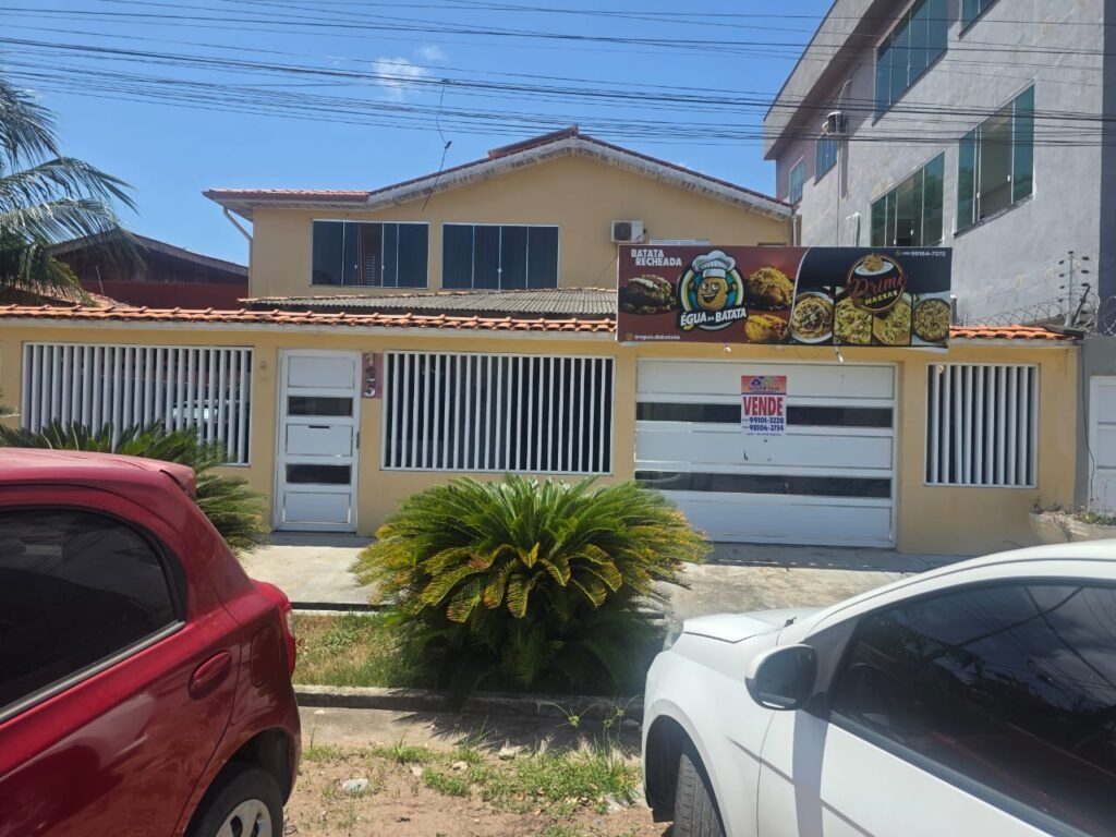 🚨NÃO PERCA!!🚨🏡 CASA AMPLA 450m² COM 4 SUITES A VENDA NO BAIRRO DO BEIROL!